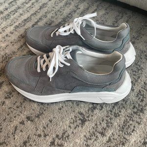 Vince Canvas Eastside Sneaker (Grey)